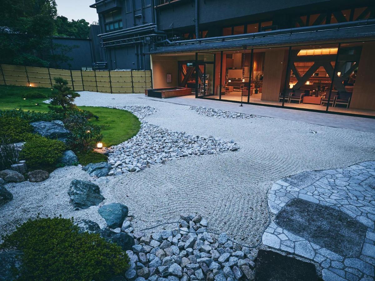 Ooedo Onsen Monogatari Premium Shirahama Gyoen Hotel Exterior photo